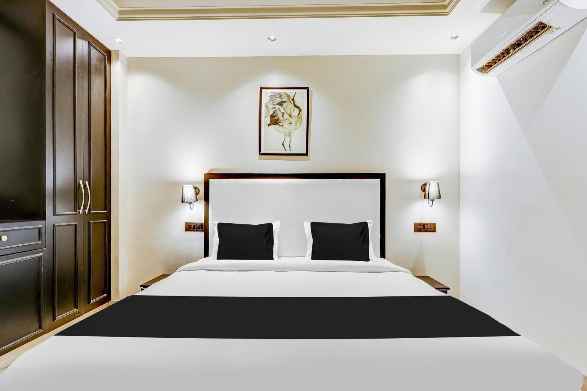 Hotel Super Townhouse Oak Udyog Vihar Gurgaon Exterior foto